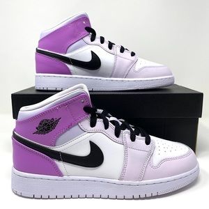 michael jordan sneakers for women